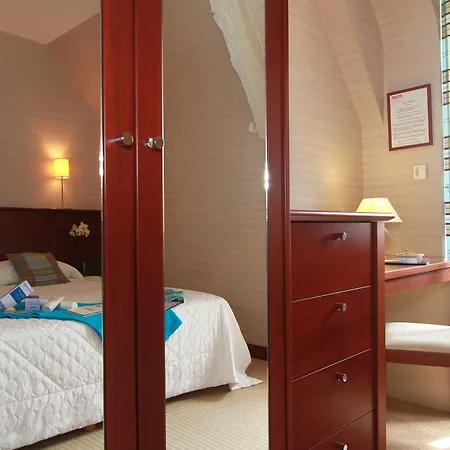 Hotel La Malouiniere Des Longchamps - Saint-malo 3*